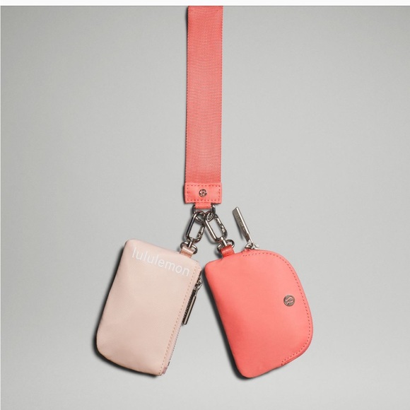 Free add on with 2 item clothing purchase from my closet.  See details - Picture 1 of 2